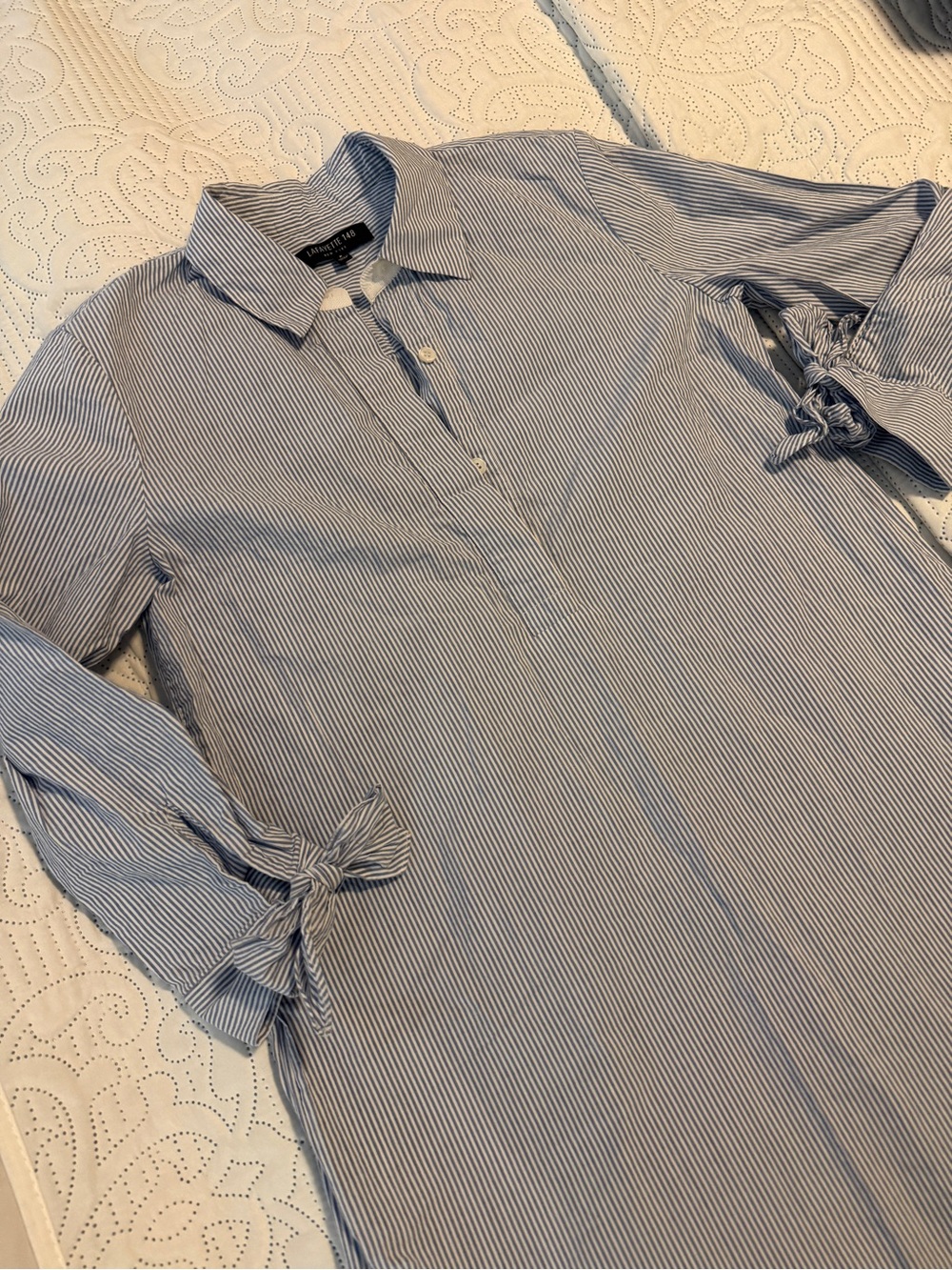 lafayette 148 Women’s blue and white vertical striped cotton shirtdress Size P